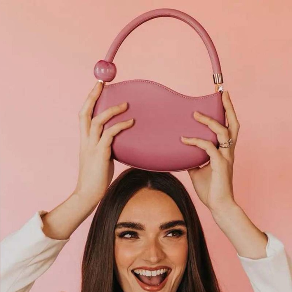 Melie Bianco Jennie Crescent Shoulder Bag - Picture 3 of 8